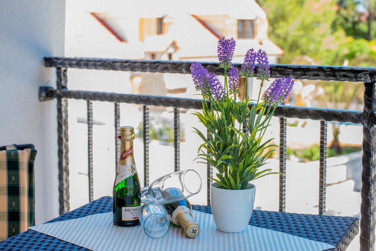 Apartments Djian Vir Ngoại thất bức ảnh